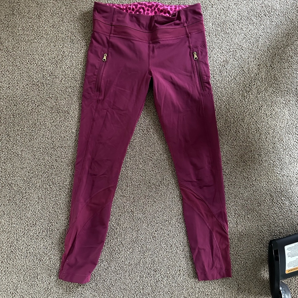 Lululemon Mesh Leggings size 4